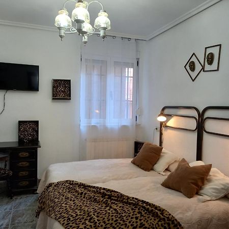 Apartamento El Rincón De Chavely Palencia Exterior foto